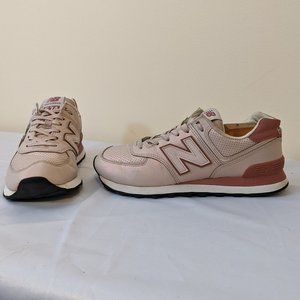 New Balance WL574 Sheen Conch Shell Sz 8.5 Womens